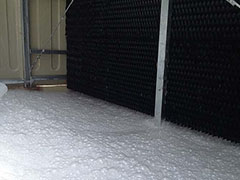 中(zhōng)央空調冷(leng)卻塔清洗(xi)預膜