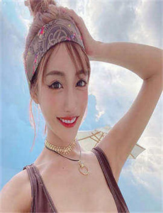 和搜子居同的日子完整版-强奷表妺好紧2