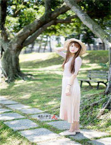 荔枝明妃谈
